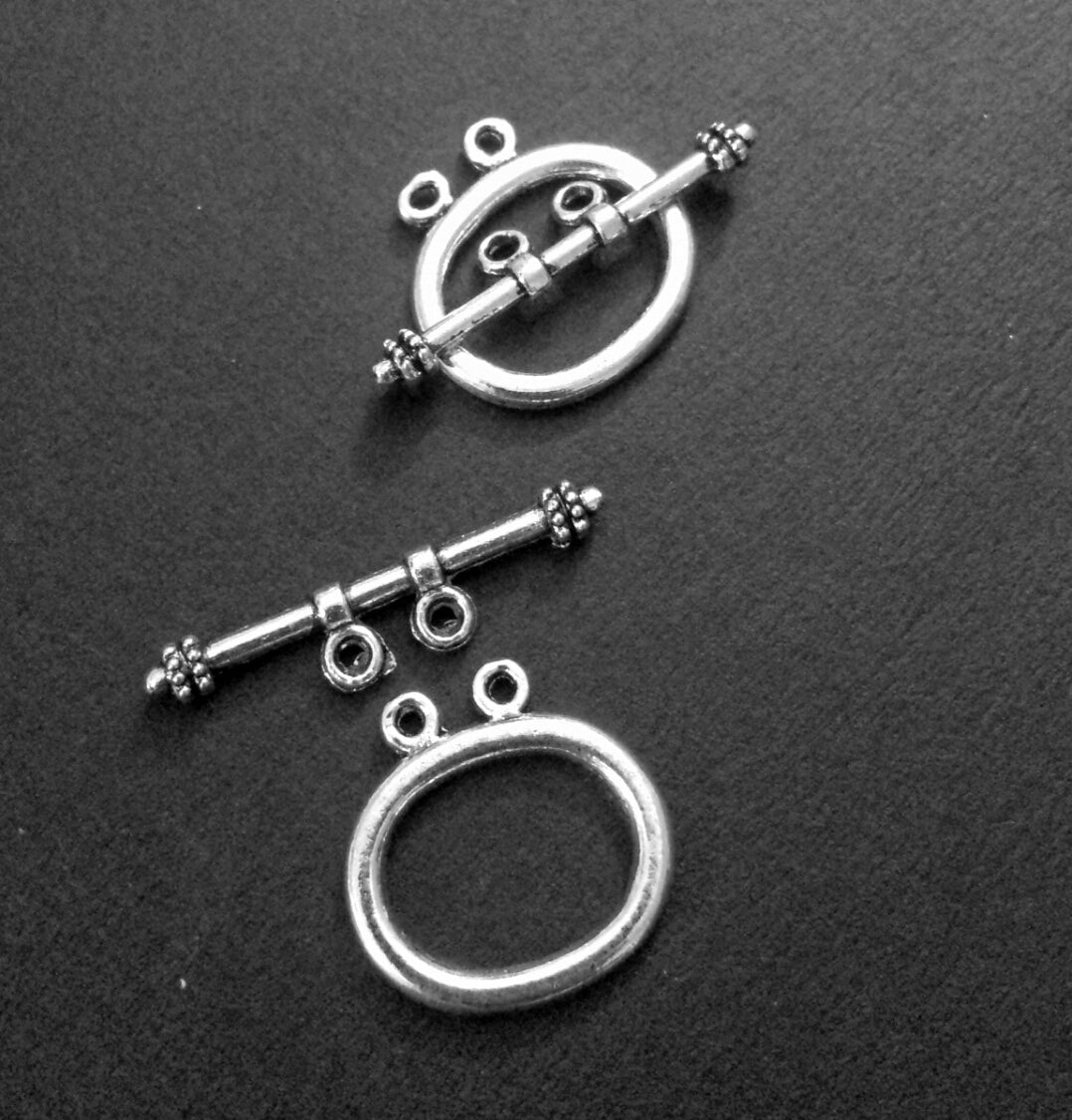 ESC-TC03: Antique Silver Double Loop Oval Toggle Clasps: Ring: 17mm: Bar: 21mm