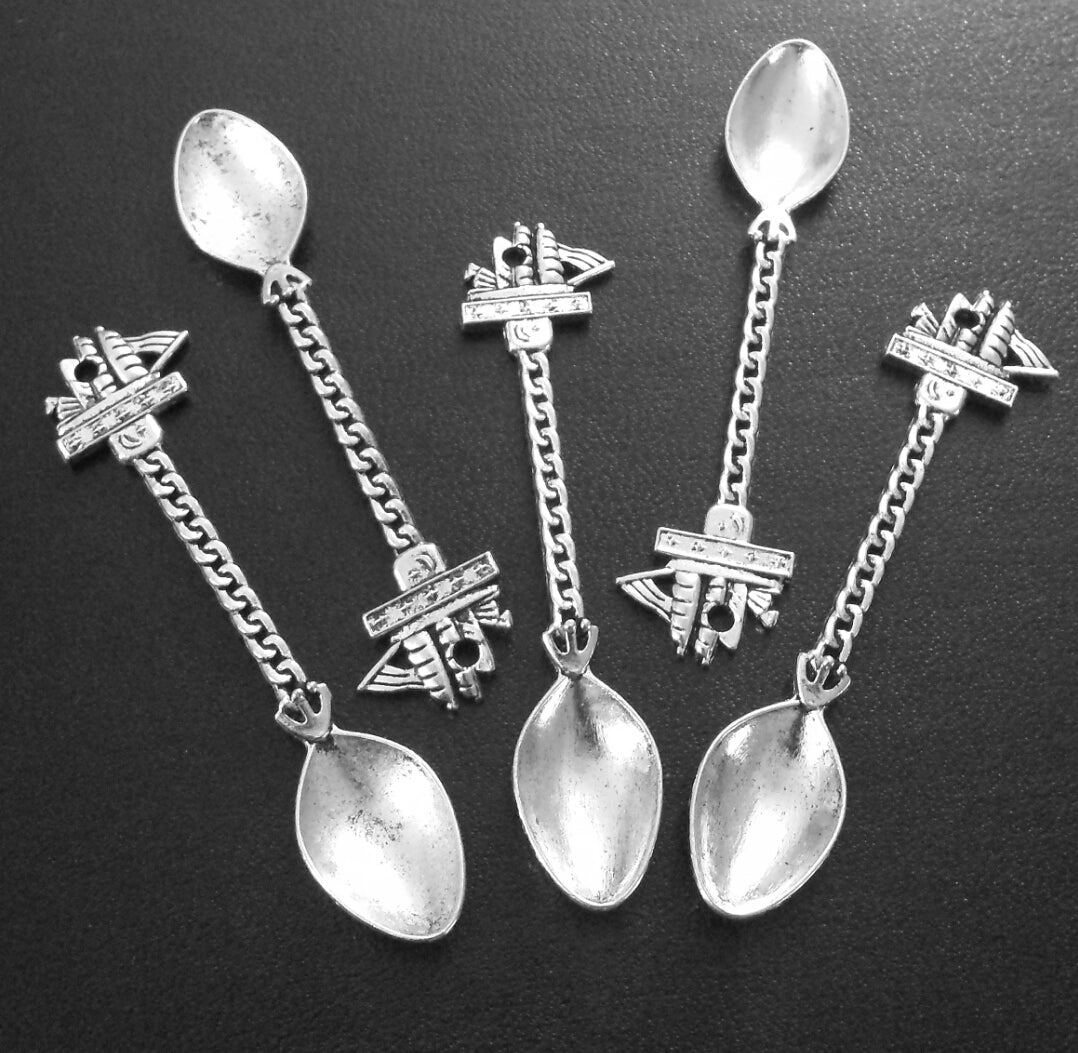 ESC-HT22: Antique Silver Spoon Pendants: 68mm