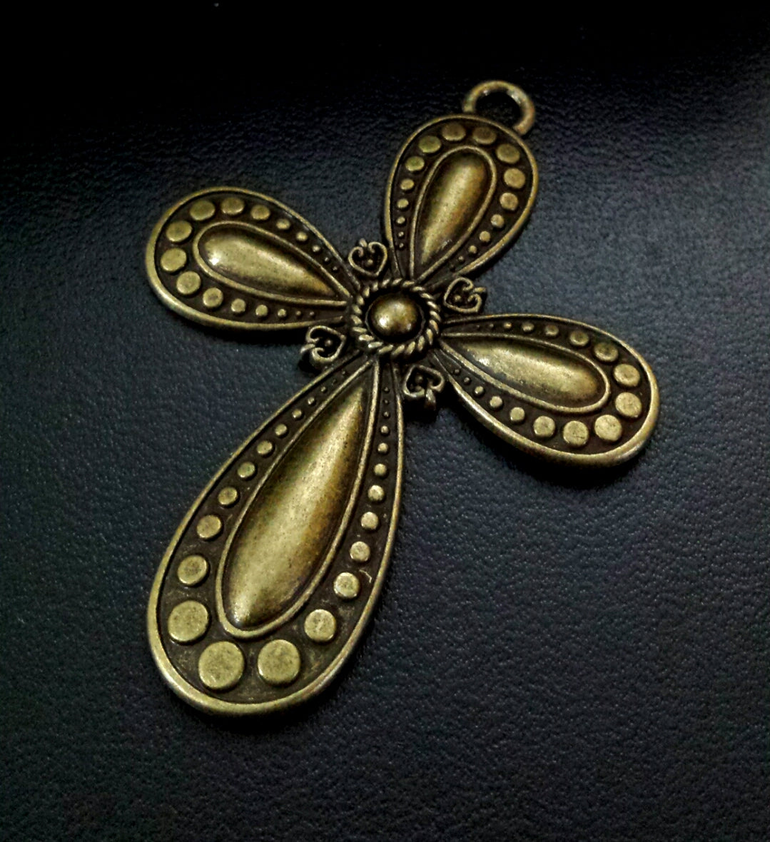 ESC-CR99: Antique Brass Ex. Large Cross Pendants: 73x53mm: 2pcs