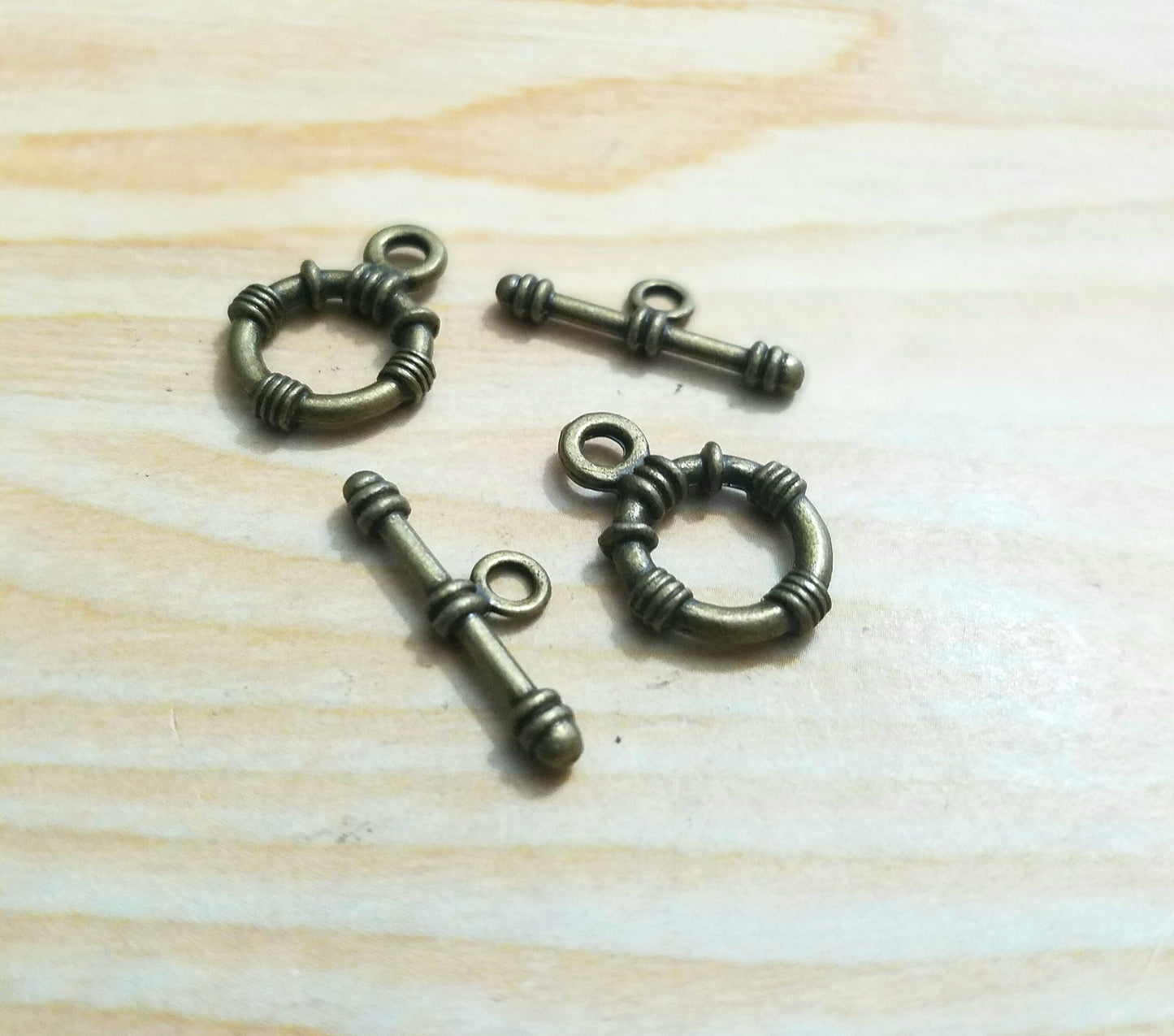 ESC-TC02: Antique Brass Toggle Clasps: Ring: 12mm: Bar: 21mm