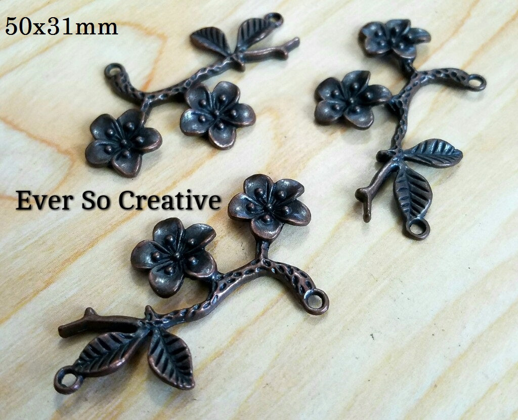 ESC-CN16: Antique Copper Flower Branch Connector: 50x31mm: 4pcs
