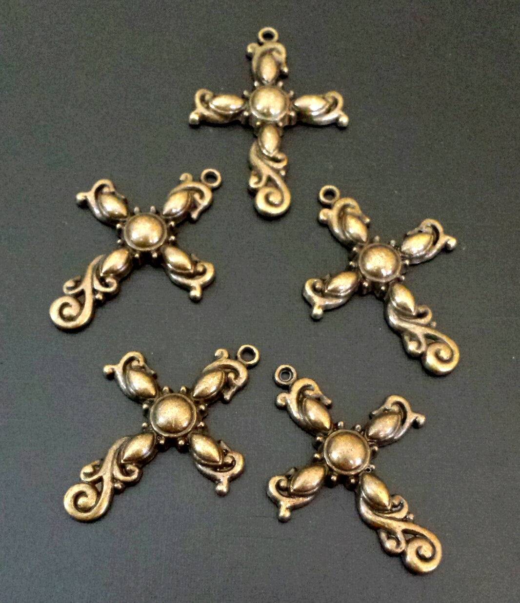 ESC-CR17: Antique Brass Bubble Cross Pendant: 41x24mm: 4pcs