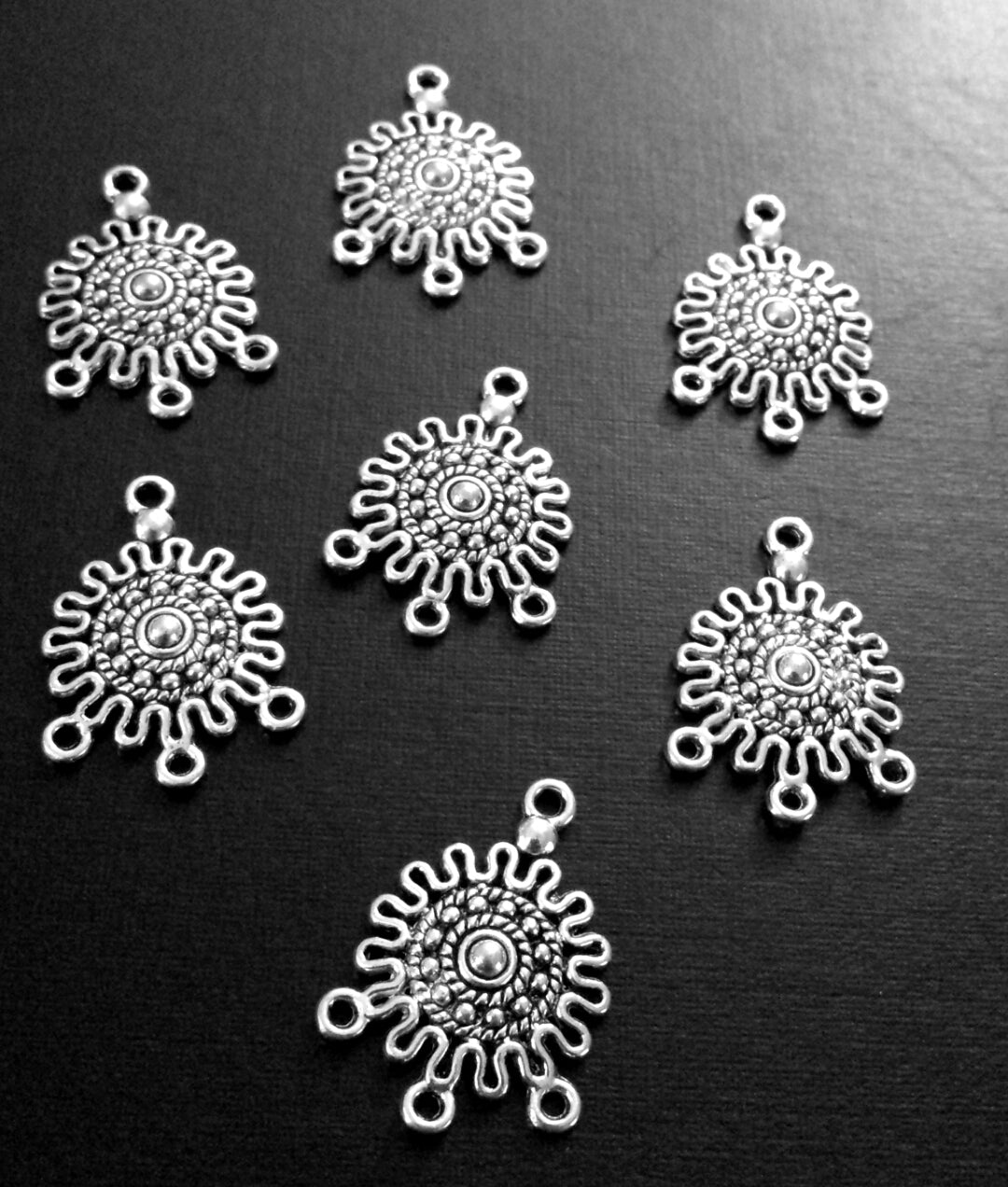 ESC-CH32: Antique Silver Boho Earring Settings: 25x23mm [5pcs]