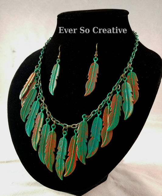 Vintaj Patina Feather Necklace & Earring Set.