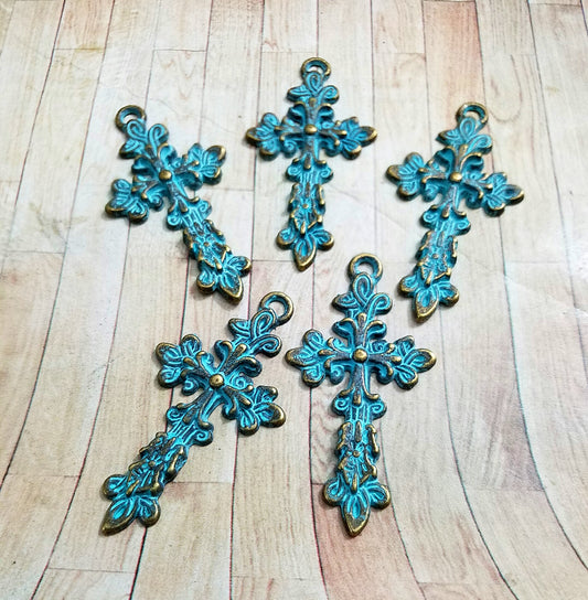 ESC-CR73: Patina Le Fleur Cross Pendant: 46x24mm