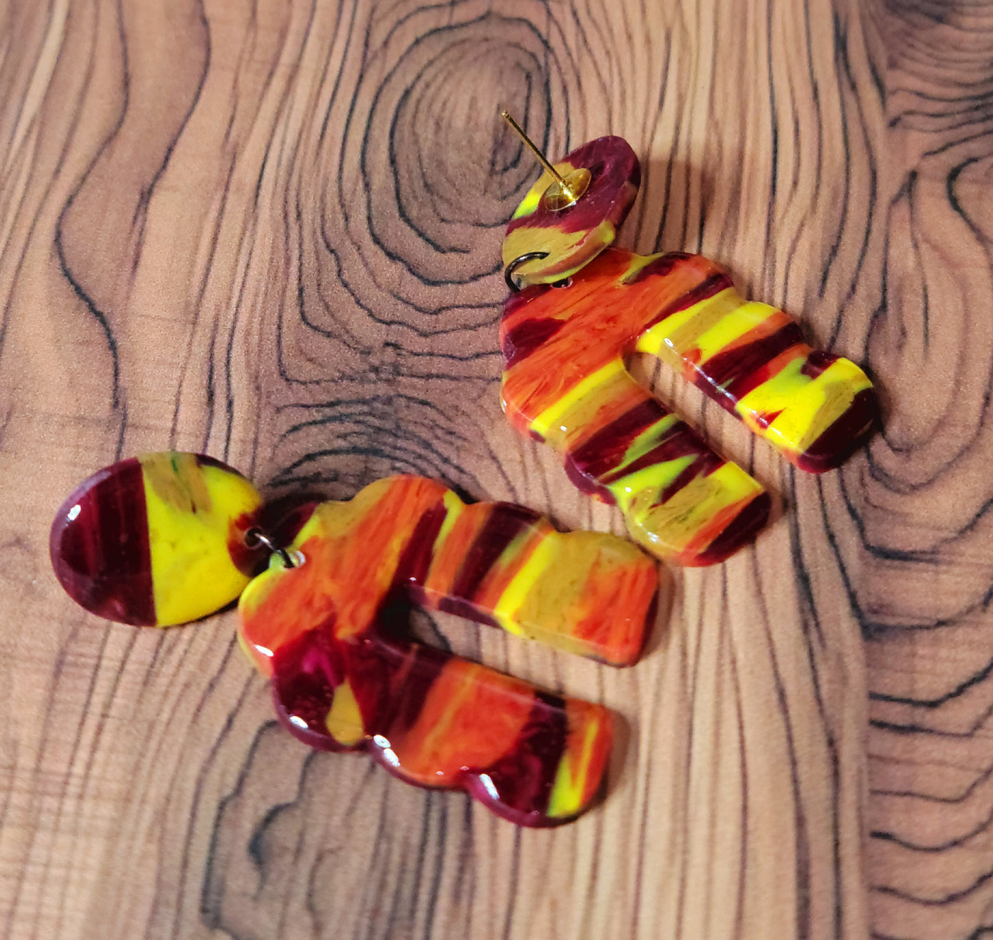 Alinta: Fire Pattern Polymer Clay Earring