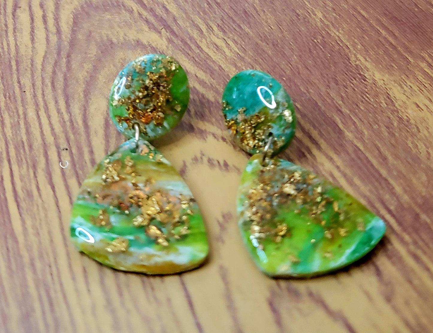 Daisy: Green/White/Lime Green Polymer Clay Earrings