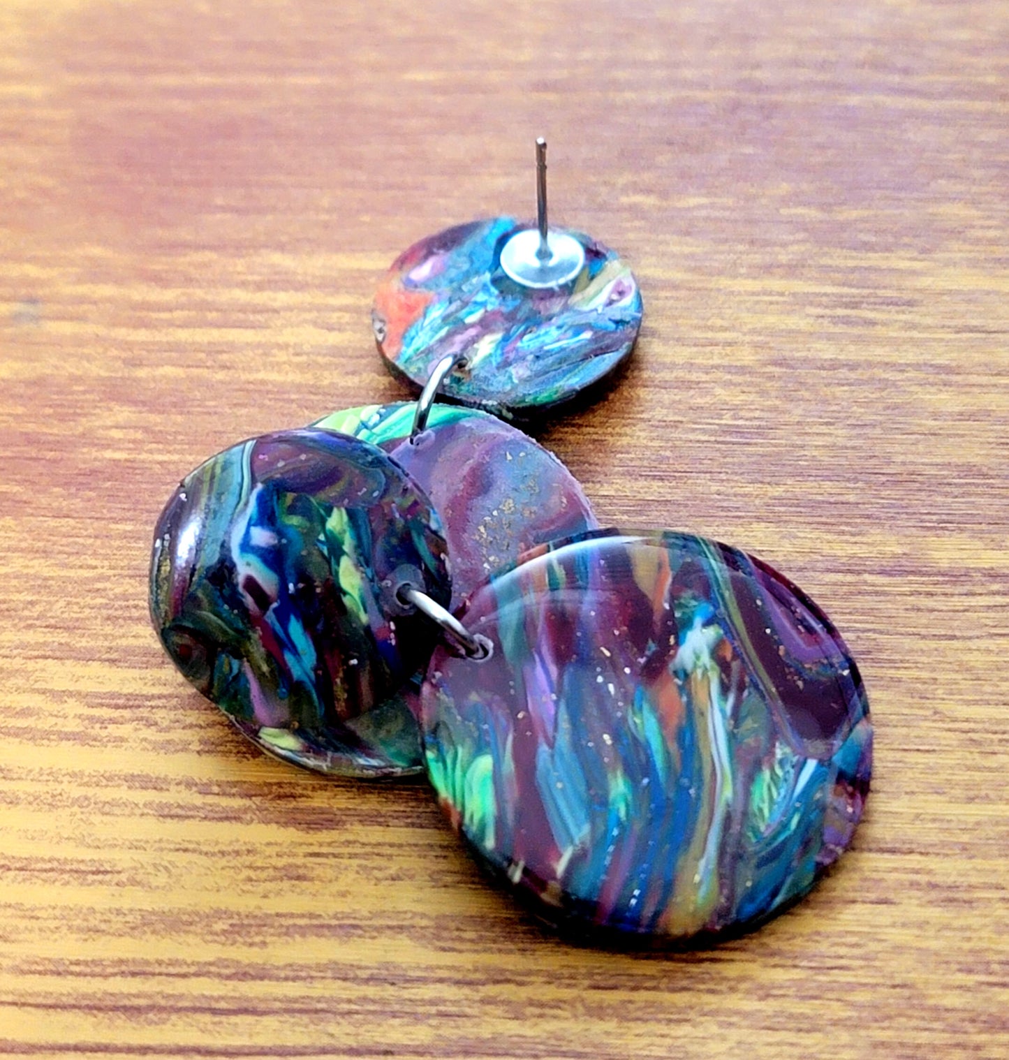 Topacio: Translucent Colored Scraped Polymer Clay Earrings