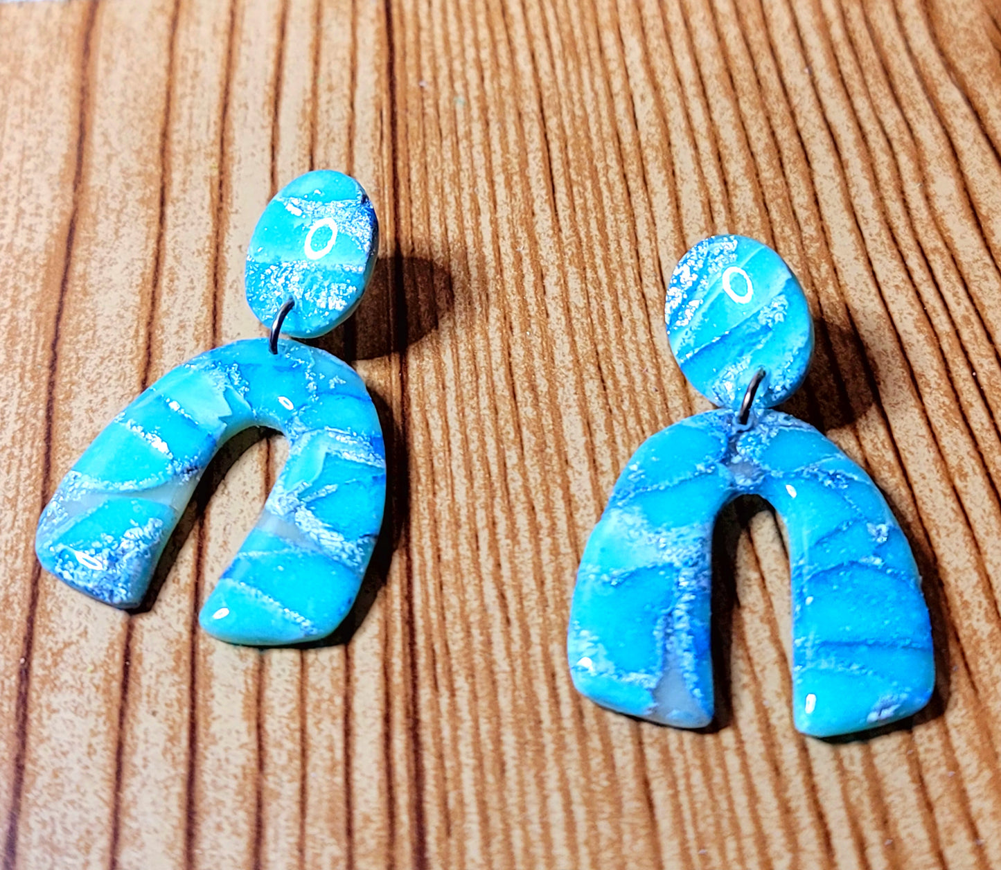 Rocio: White/Sky Blue/Blue Polymer Clay Earrings