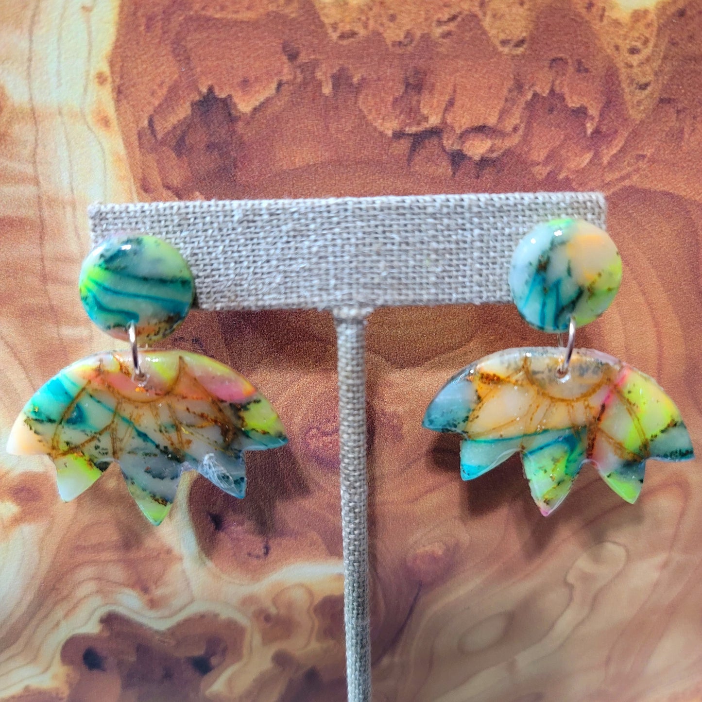 Yaneli: Translucent Inked Polymer Clay Earrings: Flower Shape