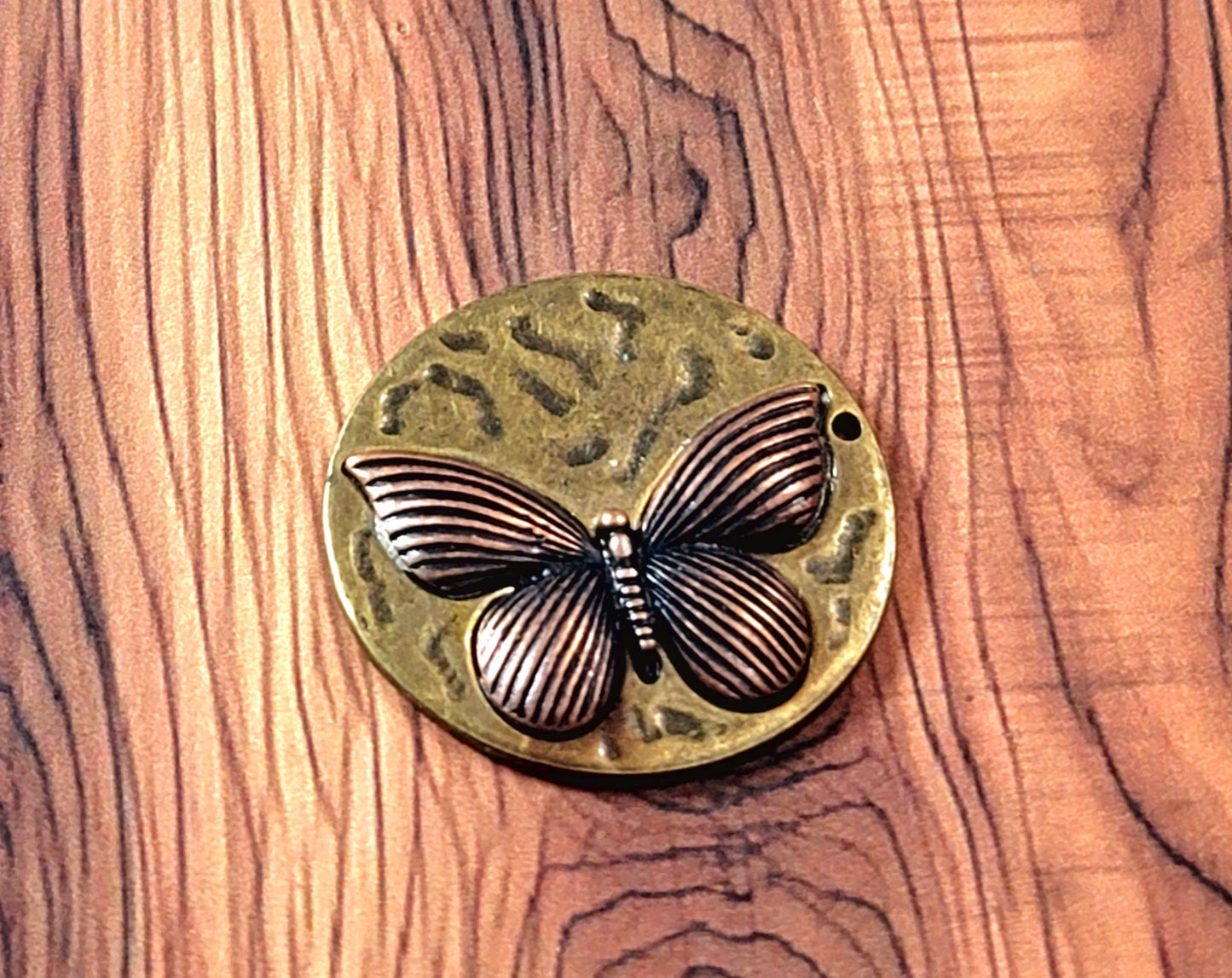 ESC-BUT31: Antique Brass Butterfly Pendant: 43x27mm (1pc)