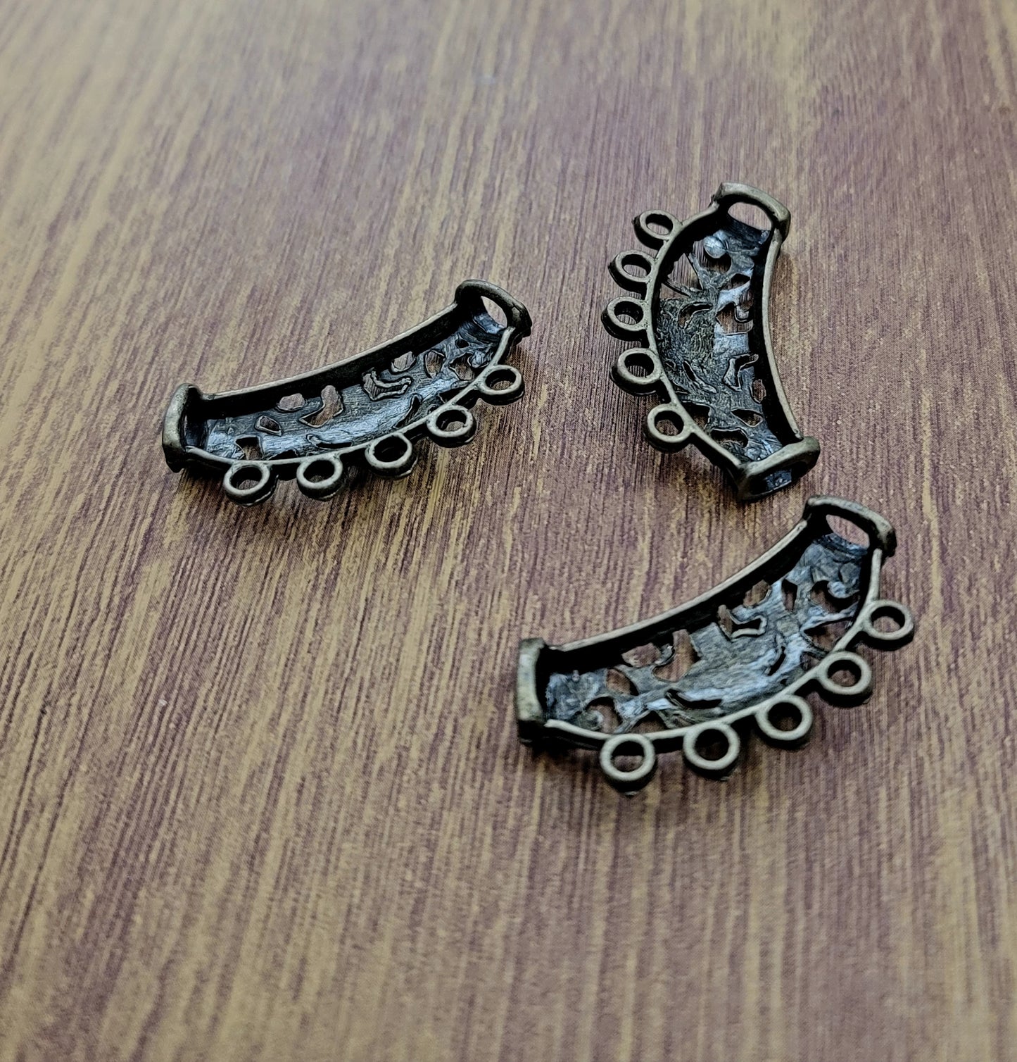 ESC-CH19: Antique Brass Pendant Settings (Five Hoops) 38x18mm: [4pcs]