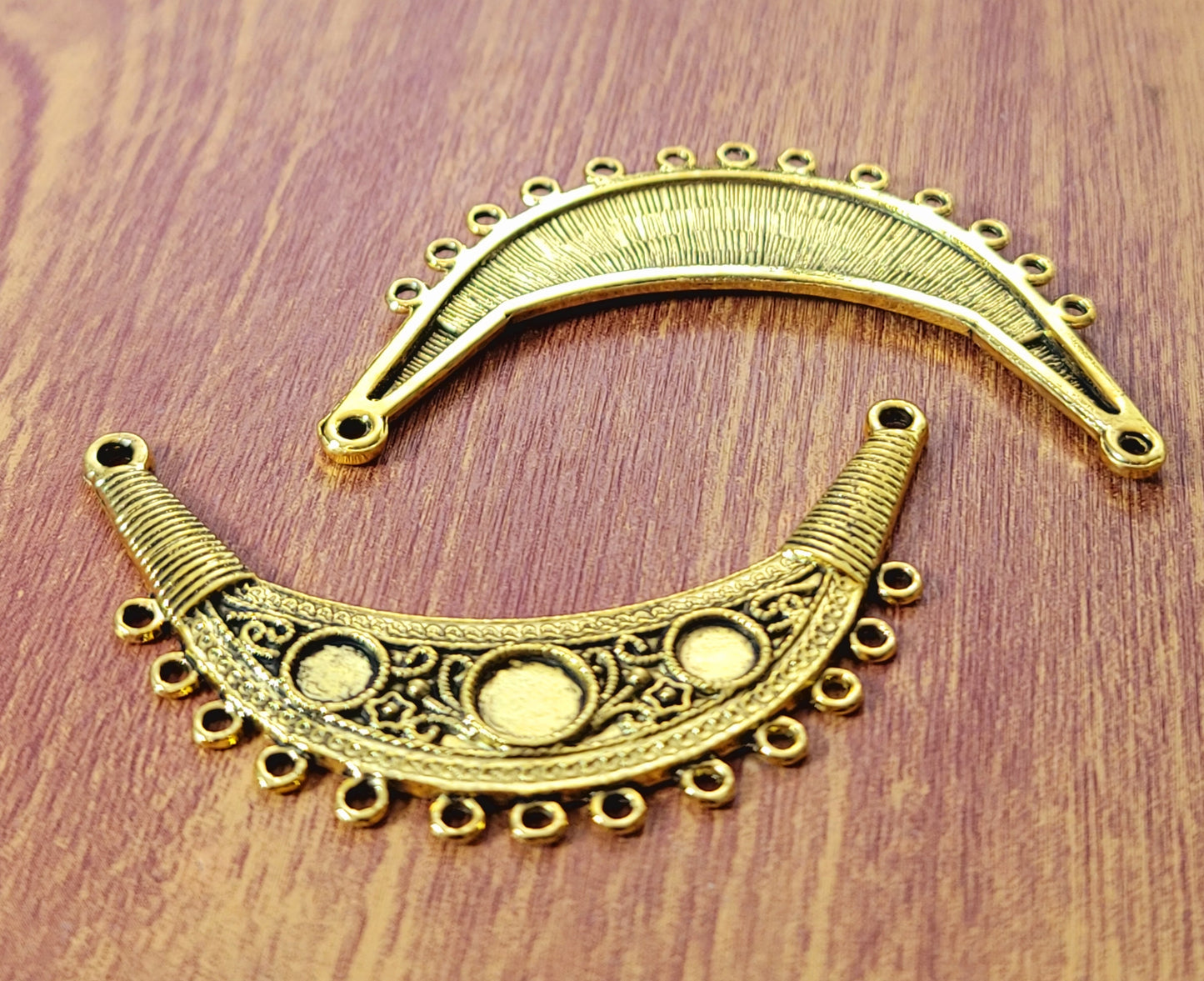 ESC-CH69: Antique Gold Ex. Large Pendant Setting with Three Settings: 69x21mm [2pcs]