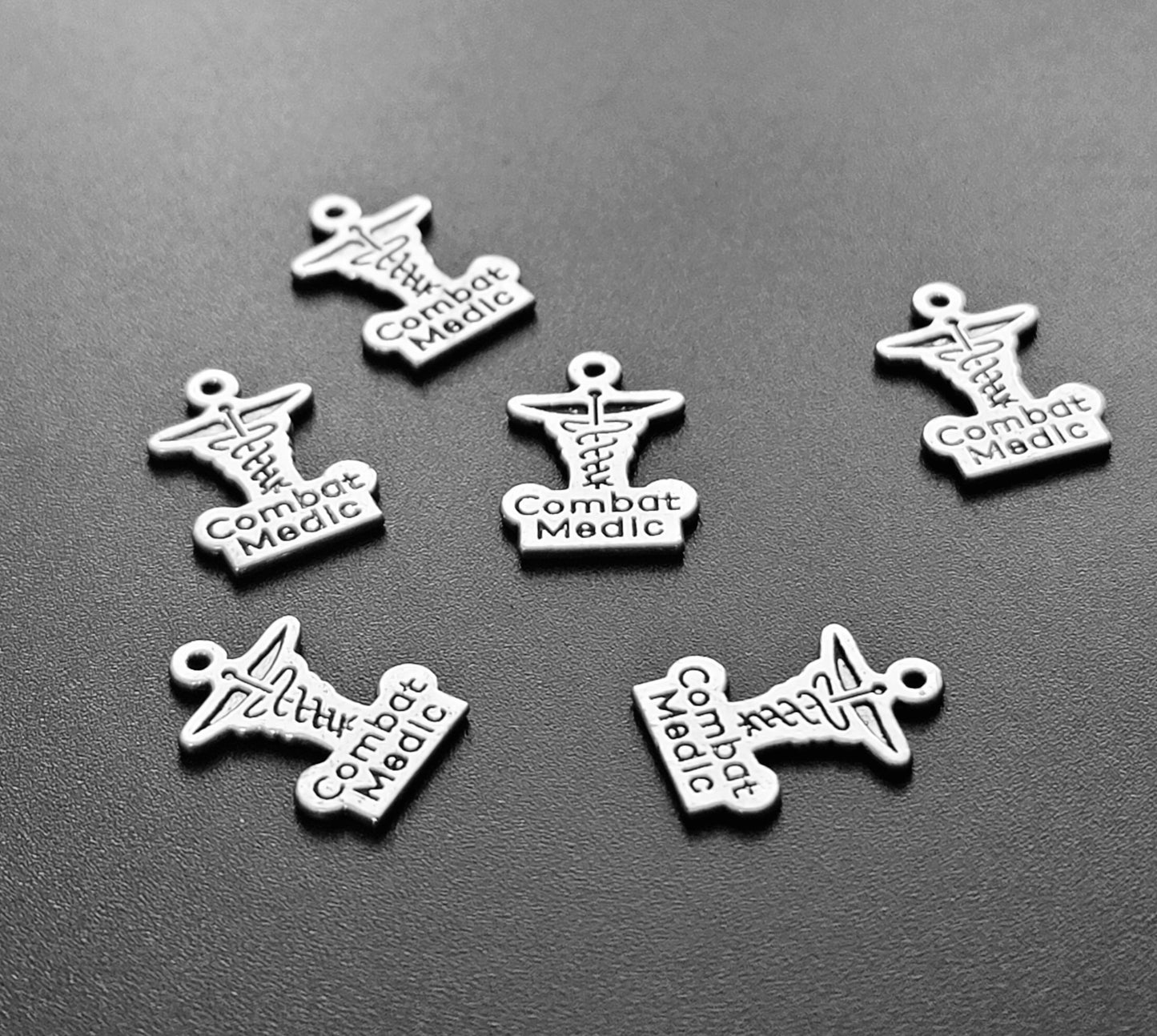 ESC-SA62: Antique Silver Combat Medic Charm: 14x20mm: [6pcs]