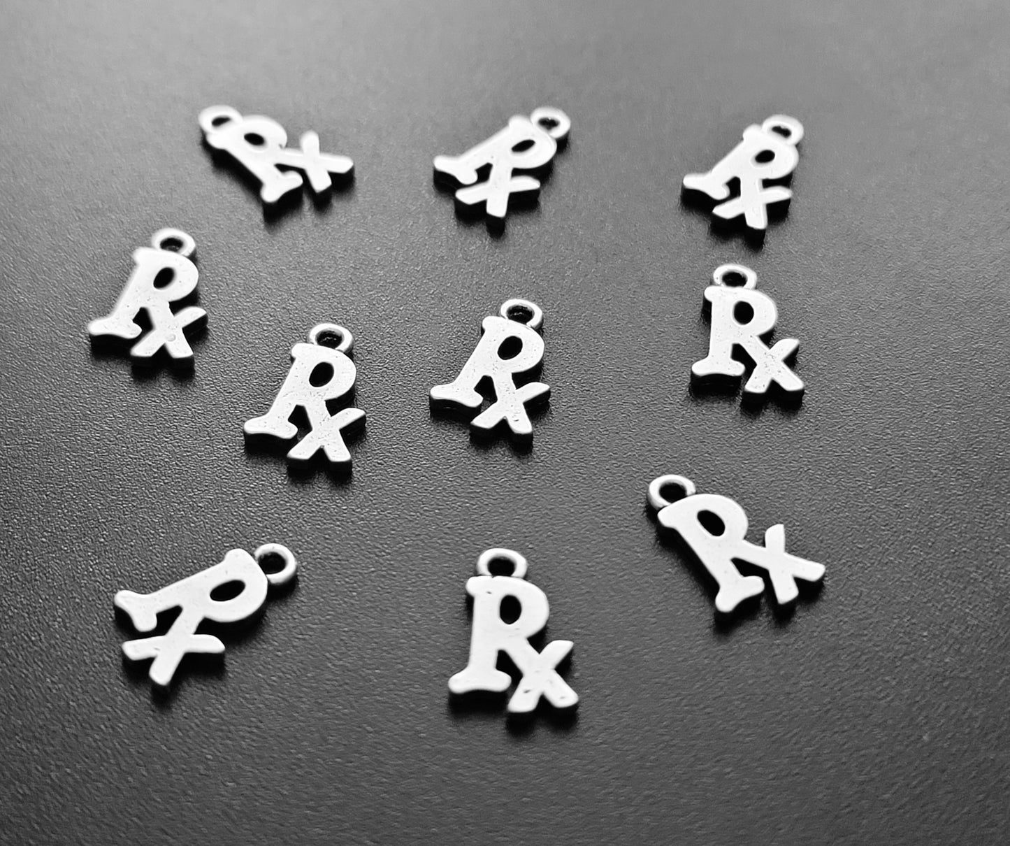 ESC-SA67: Antique Silver "Rx" Charms: 15x9mm: [6pcs]