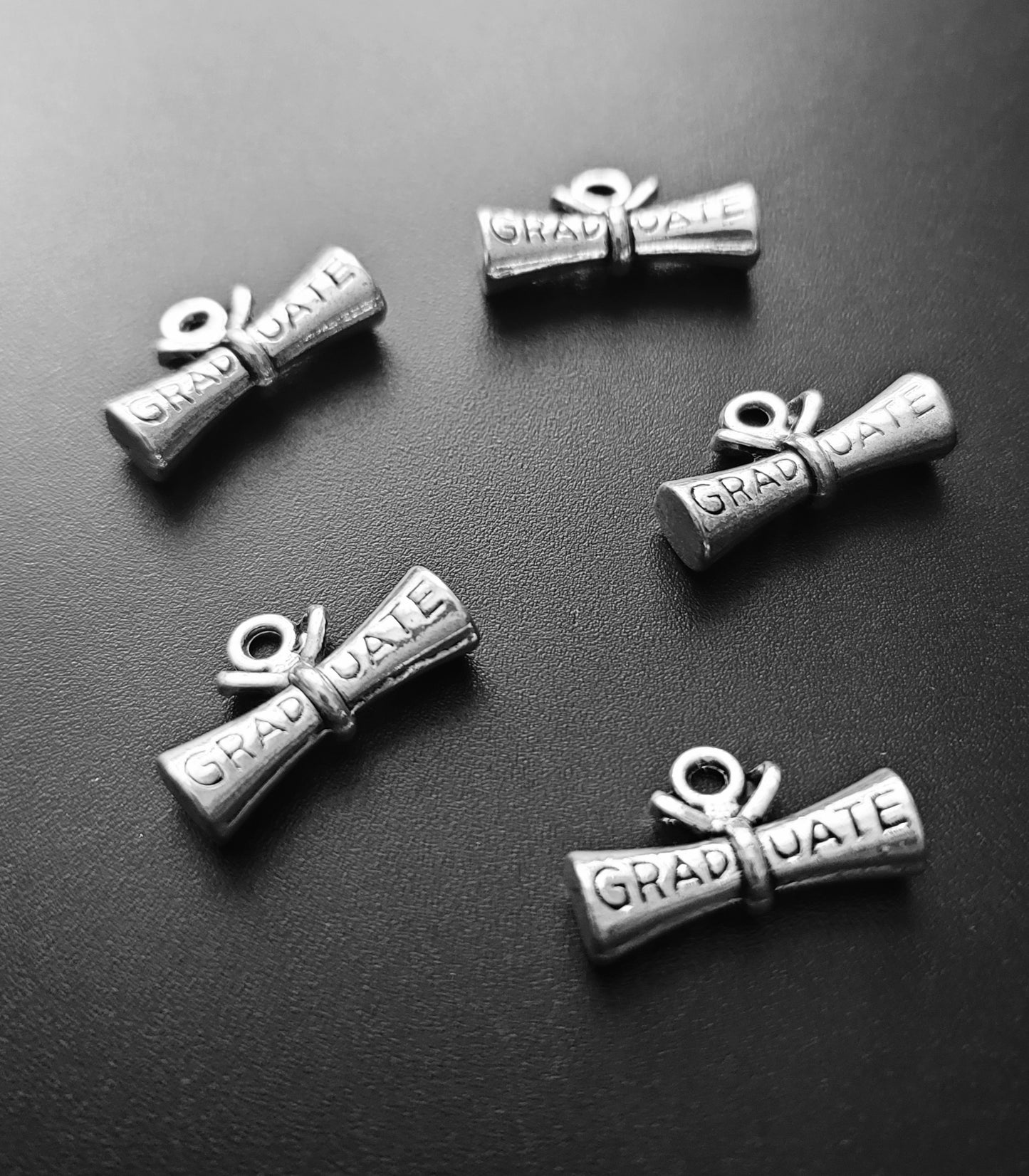 ESC-SA49: Antique Silver Diploma Pendant/Charm: 21x13mm [5pcs]