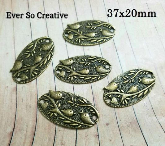 ESC-CN23: Antique Brass Chirping Birds on Branch Connector Link: 20x37mm: 4pcs