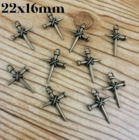 ESC-CR48: Antique Brass Nail Cross Pendants: 22x16mm: 6pcs