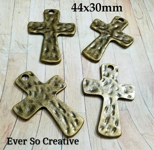 ESC-CR52: Antique Brass Hammered Cross Pendants: 44x30mm: 4pcs