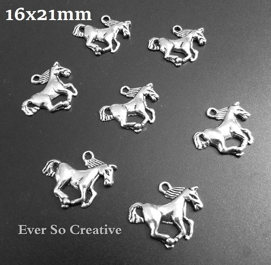 ESC-WC07: Antique Silver Horse Charms: 16x21mm