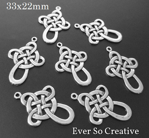 ESC-CR82: Antique Silver Celtic Knot Cross Pendants: 33x22mm: 6pcs