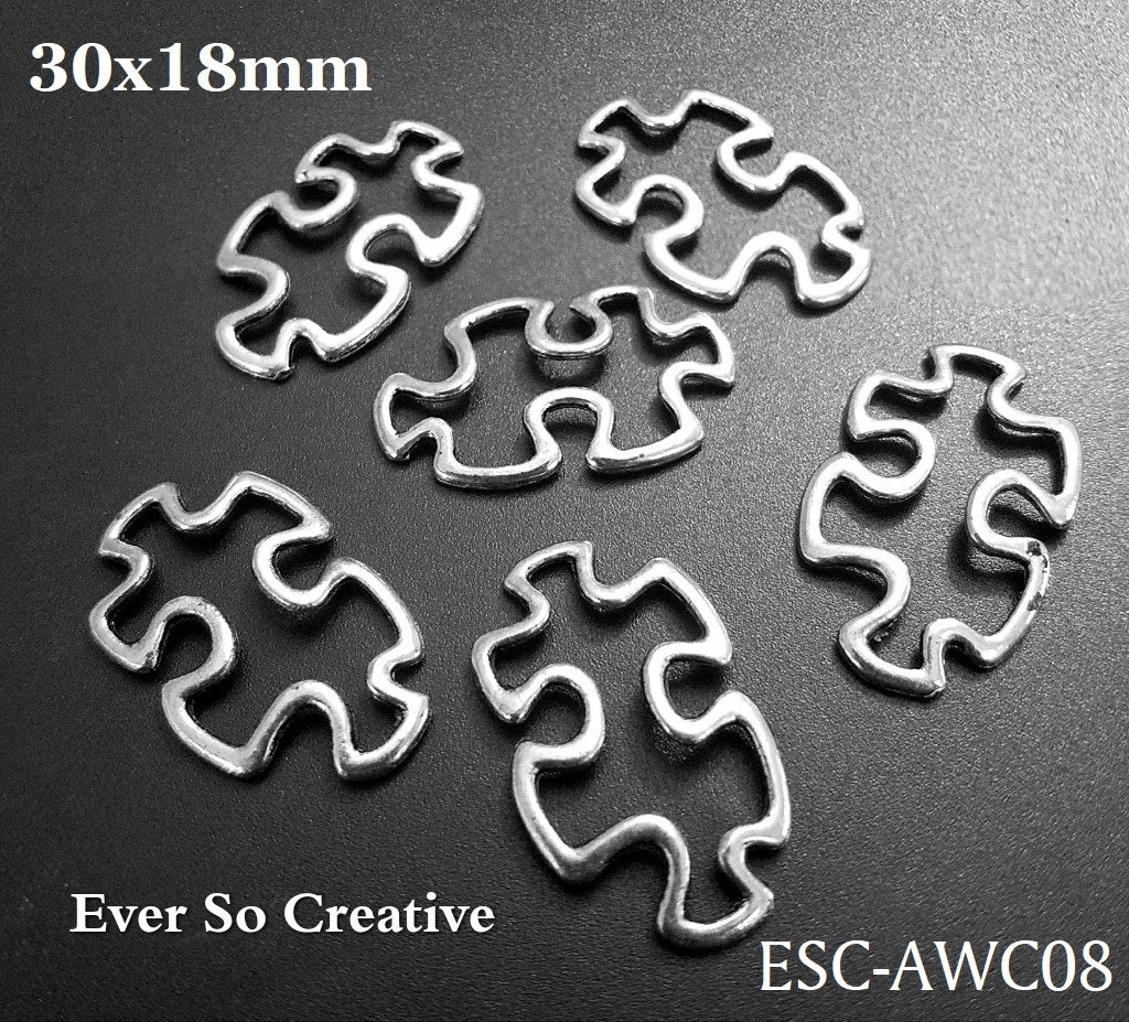 ESC-AWC08: Antique Silver Hollow Puzzle Pendant/Connectors:24x15mm