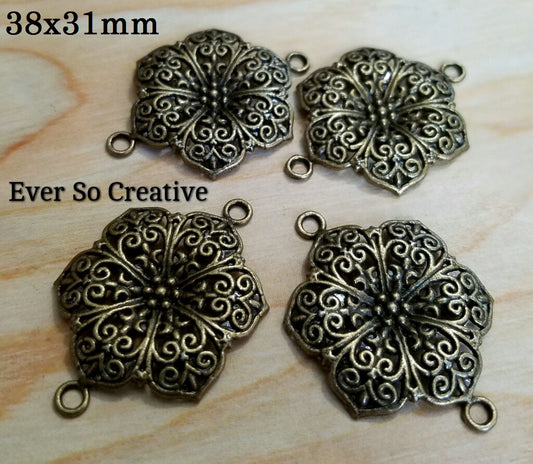 ESC-CN11: Antique Brass Filigree Lily Connectors: 38x31mm: 4pcs