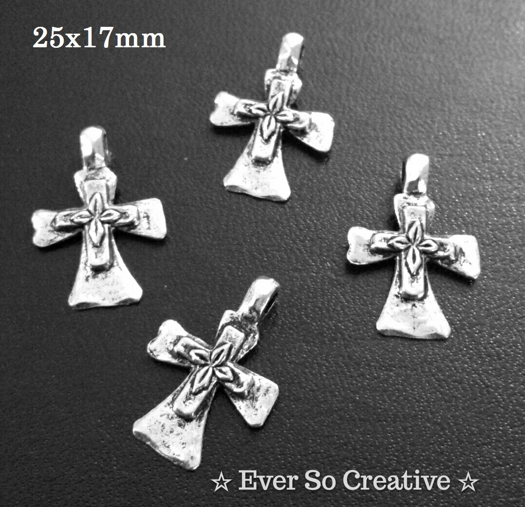 ESC-CR65: Antique Silver Cross Pendants: 25x17mm: 6pcs