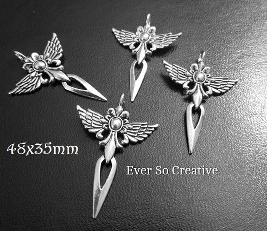 ESC-FW19: Antique Silver Sword Wings Pendant: 2pcs