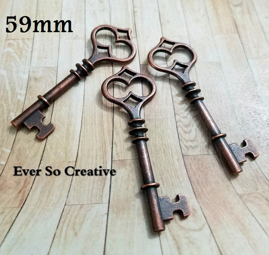 ESC-HT03: Antique Copper Skelton Key Pendant: 59mm