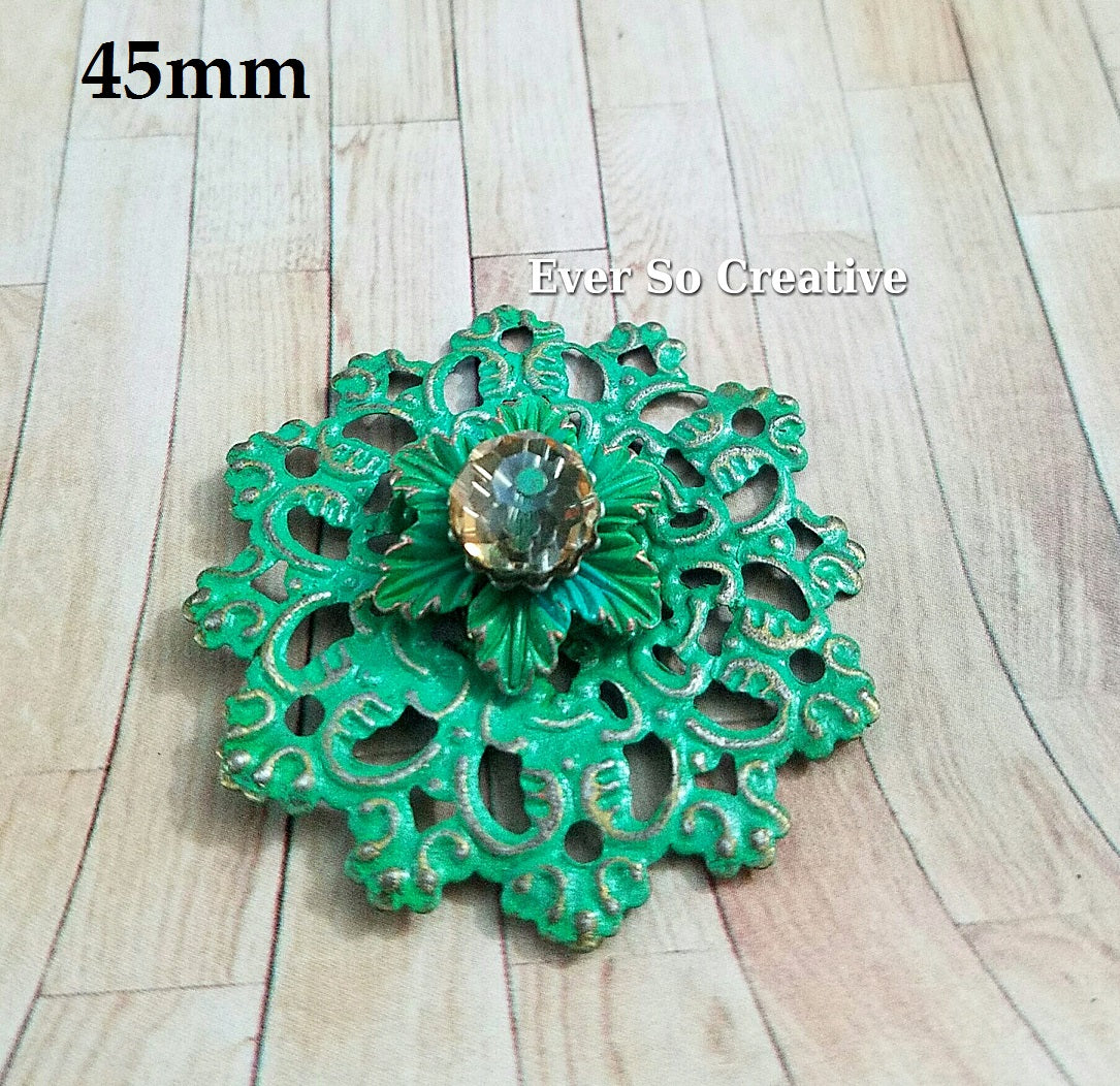 ESC.VTJ77: Vintaj Patina Filigree Australian Crystal Flower Pendant: 45mm