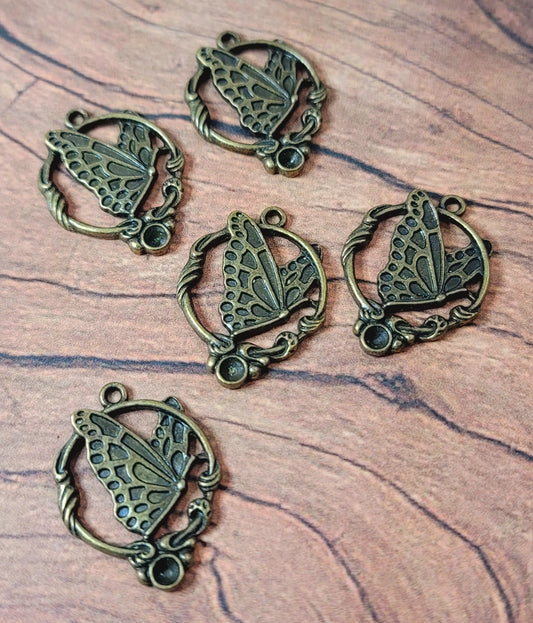 ESC-BUT30: Antique Brass Butterfly on Ring Pendant: 24x27mm: (4pcs)