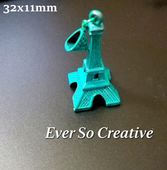 ESC-PBE03: Jade/Verdigris Eiffel Tower Pendant